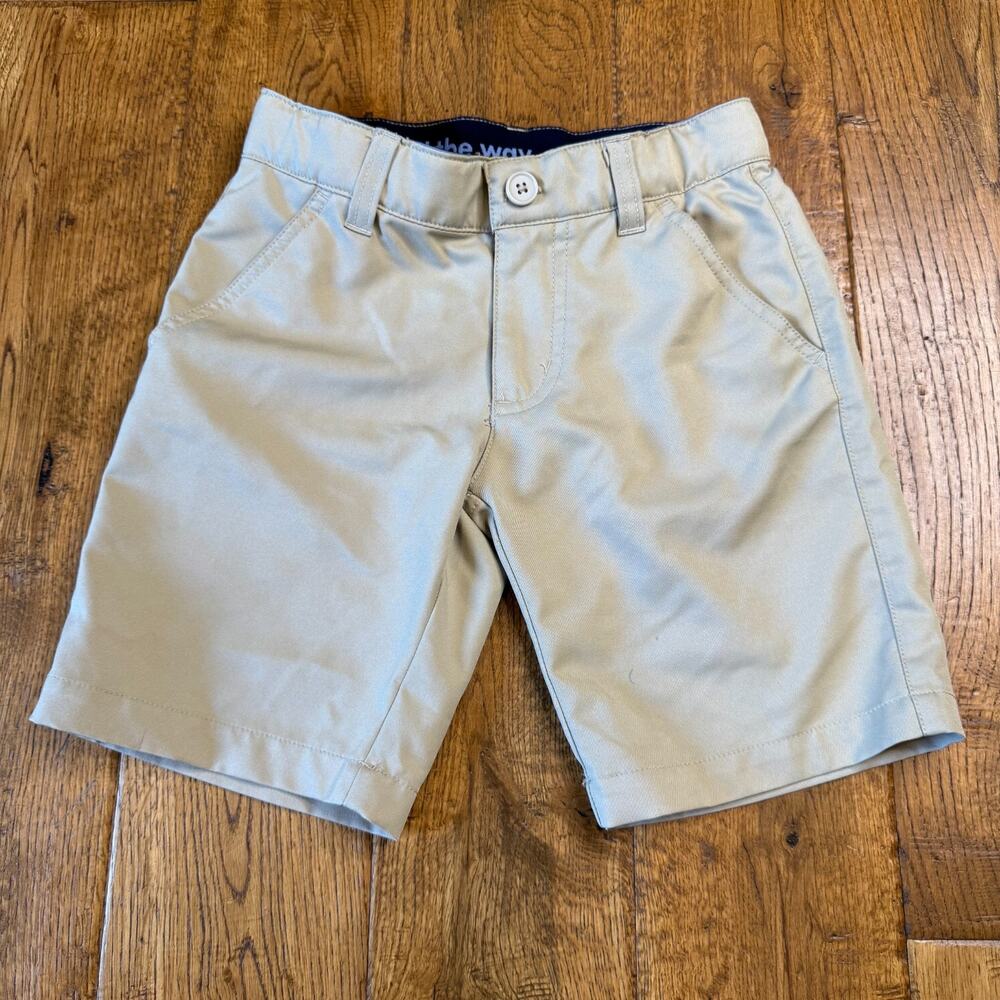Lot of 6 Boys Summer Clothing Sz 6 Shirts, Shorts, Camo, Shark, SONIC, Sirenhead - Picture 7 of 13